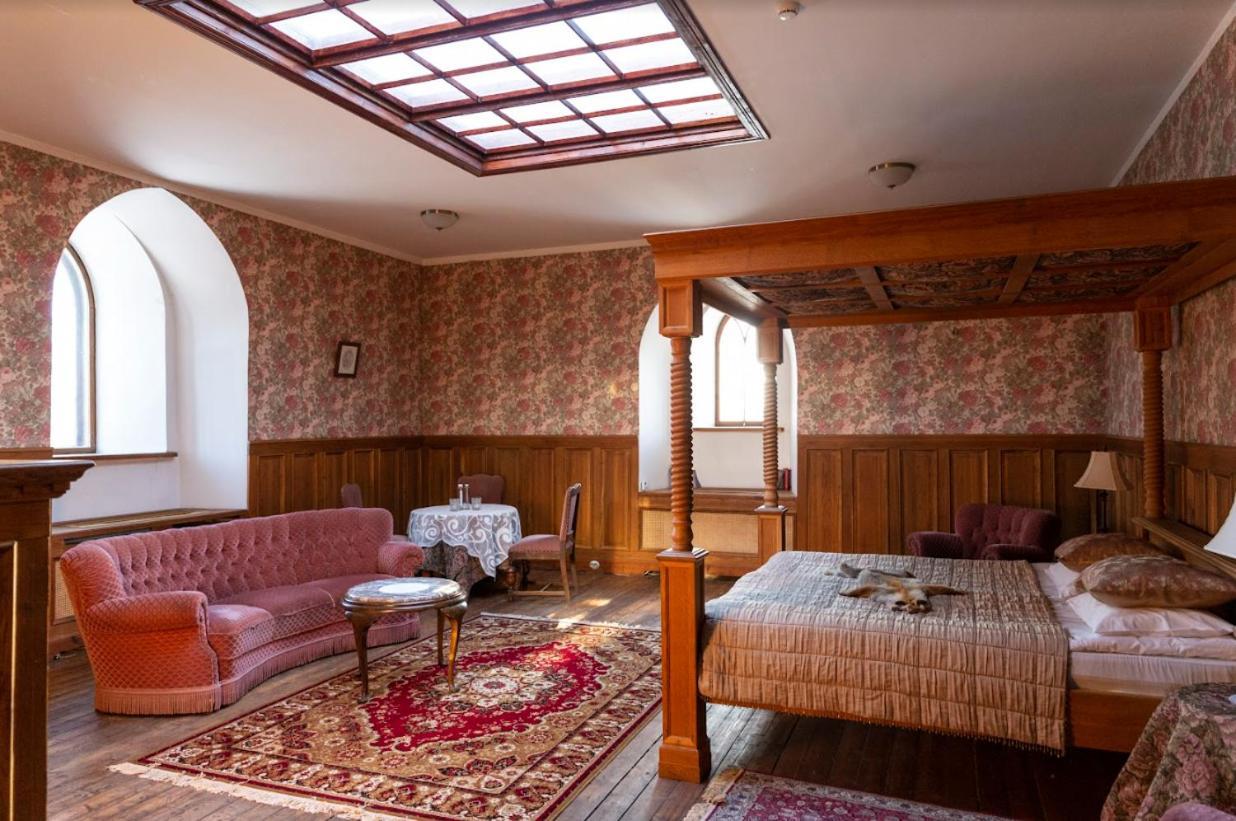 Hotel Laitse castle Extérieur photo